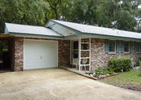 A HIDDEN GEM Duplex by Jekyll Realty